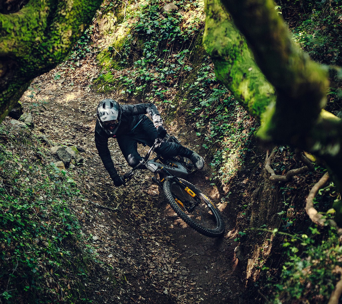 DUCATI_MTB-DM170_PLP_Bn_Editoriale2_1402x1245_Mob_1